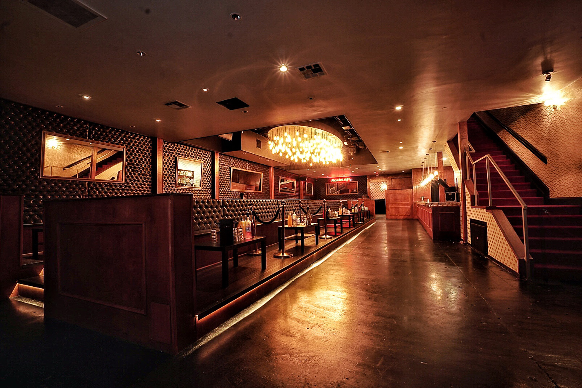 TownHouse Exclusive Lounge Downtown Dallas