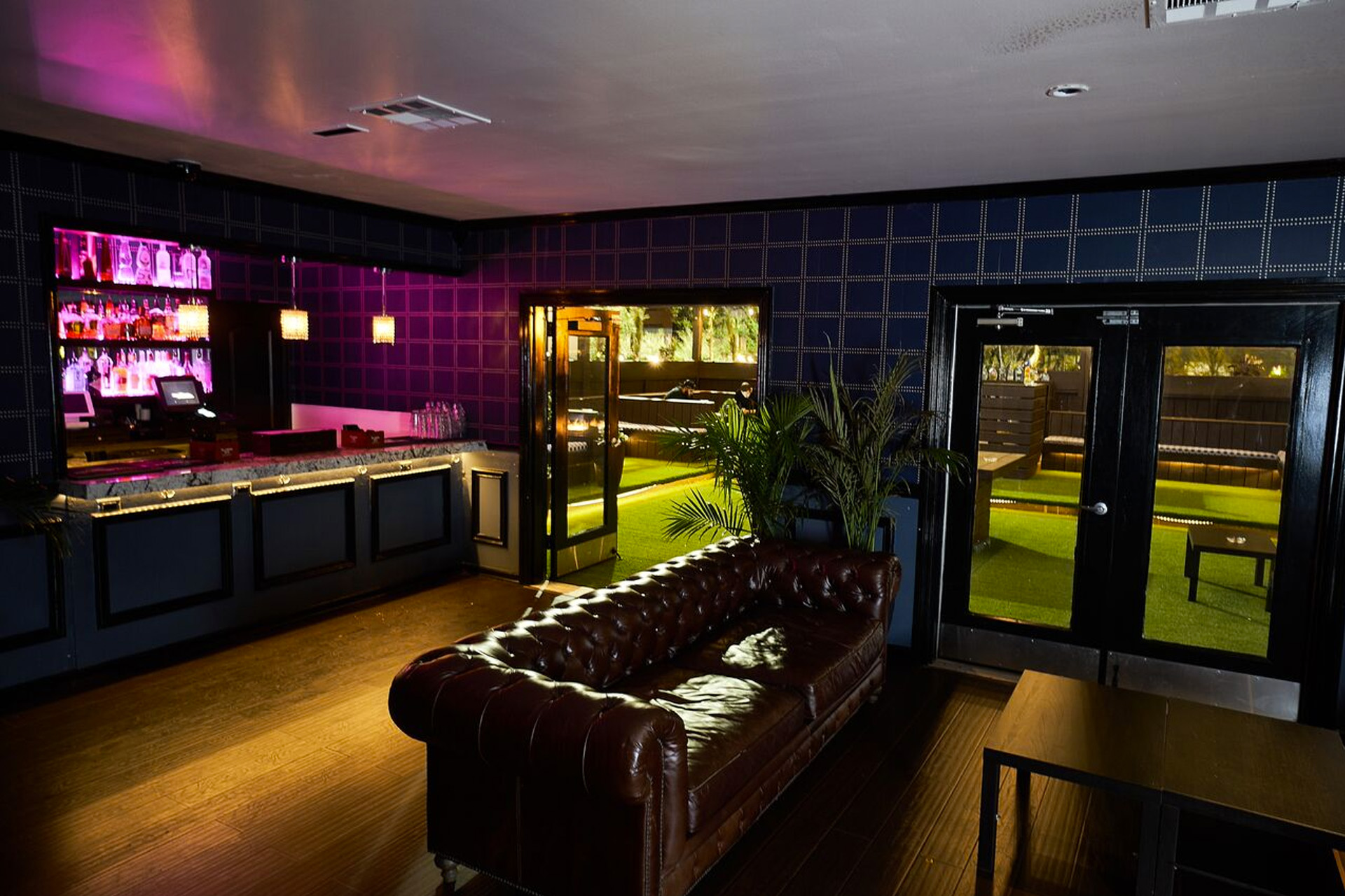 TownHouse Exclusive Lounge Downtown Dallas